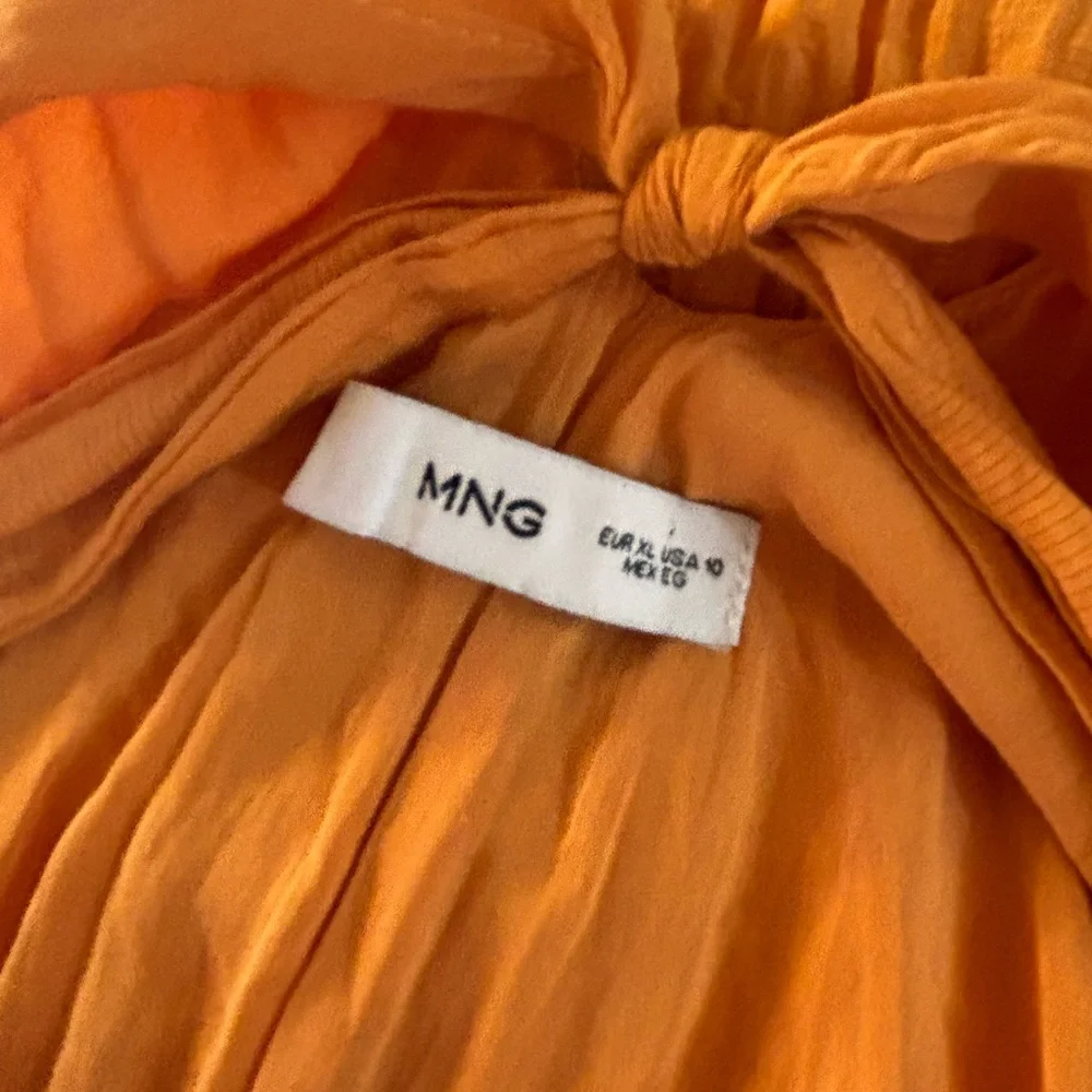 Stunning Mango maxi dress. Size 10 - Picture 5 of 9